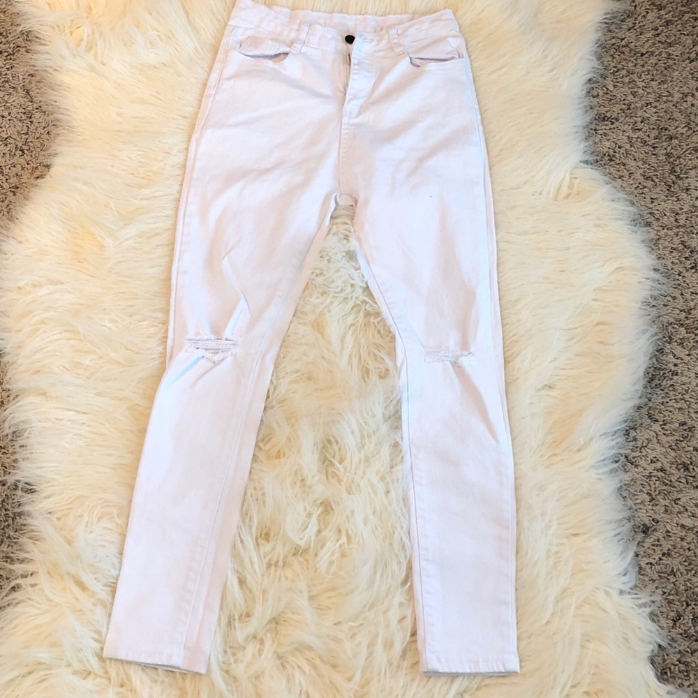 White skinny jeans with rips!